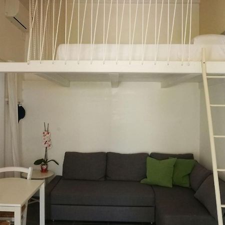 Dependance In Villa Con Piscina シラクーサ エクステリア 写真