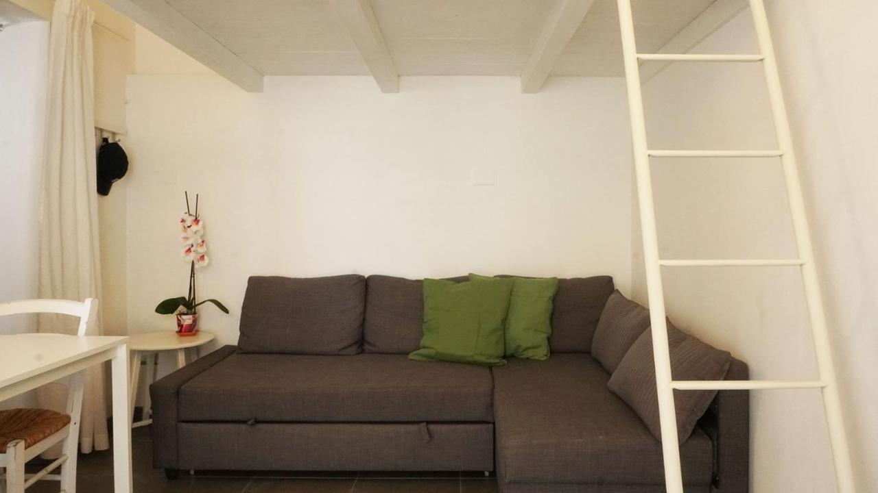 Dependance In Villa Con Piscina シラクーサ エクステリア 写真