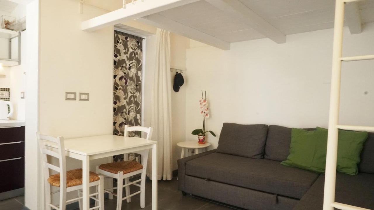 Dependance In Villa Con Piscina シラクーサ エクステリア 写真