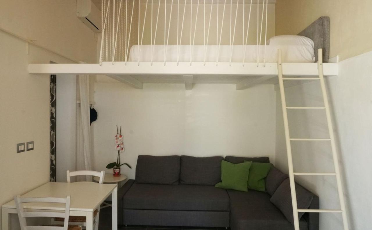 Dependance In Villa Con Piscina シラクーサ エクステリア 写真